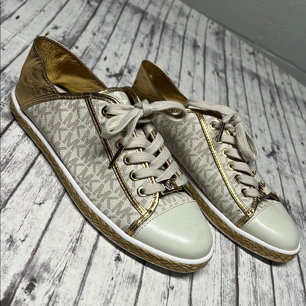 MICHAEL Michael Kors Gold and Cream leather Sneakers